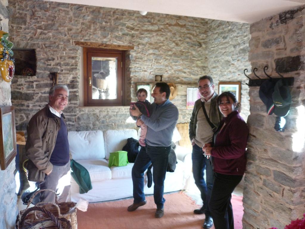 Rocca Del Vento Bed and Breakfast San Pantaleone Exteriör bild