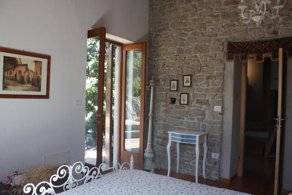 Rocca Del Vento Bed and Breakfast San Pantaleone Exteriör bild